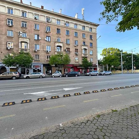 Modern City Stay Apartment 4 Min Walk From Alexander Nevski София Екстериор снимка