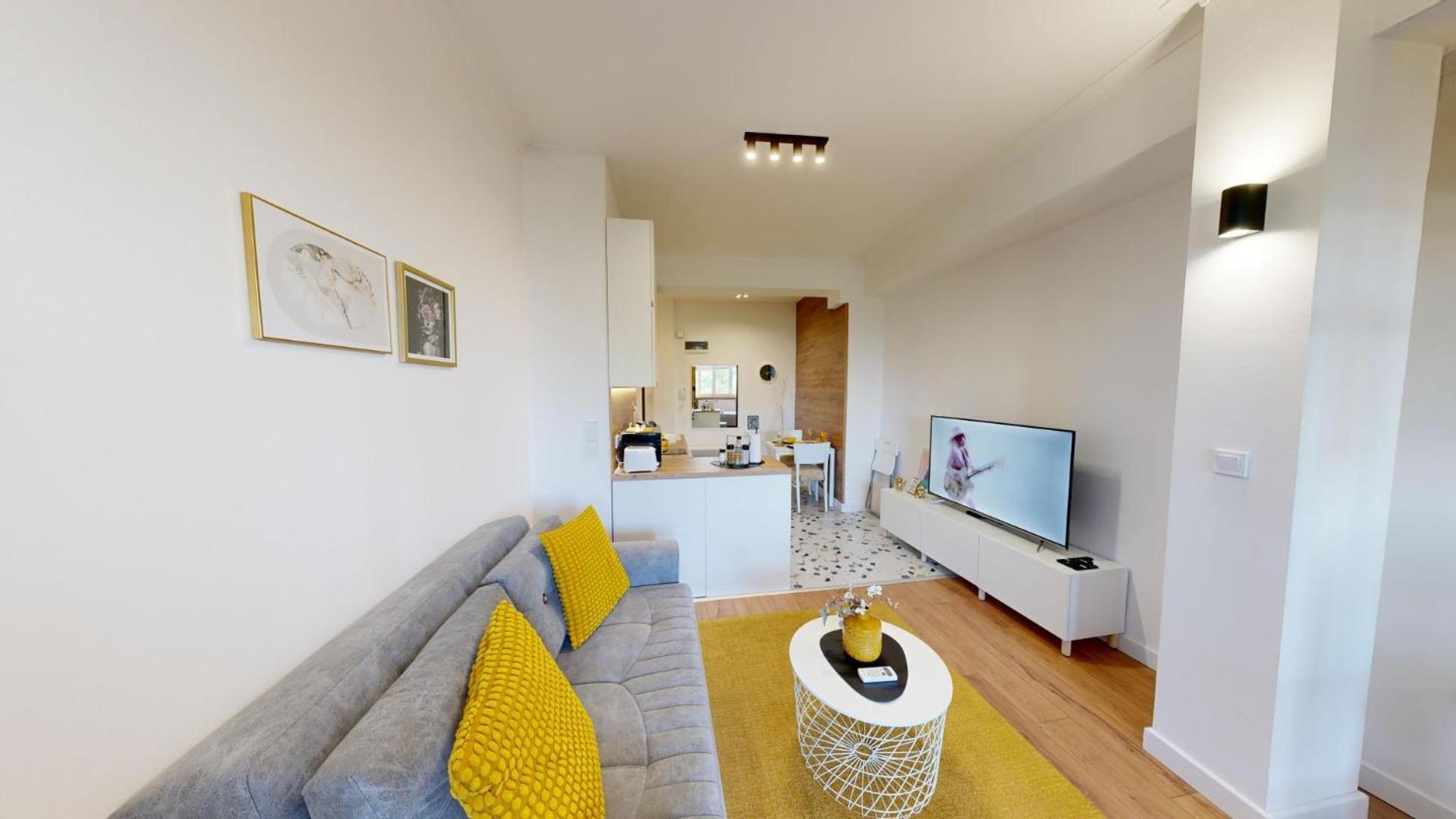 Modern City Stay Apartment 4 Min Walk From Alexander Nevski София Екстериор снимка
